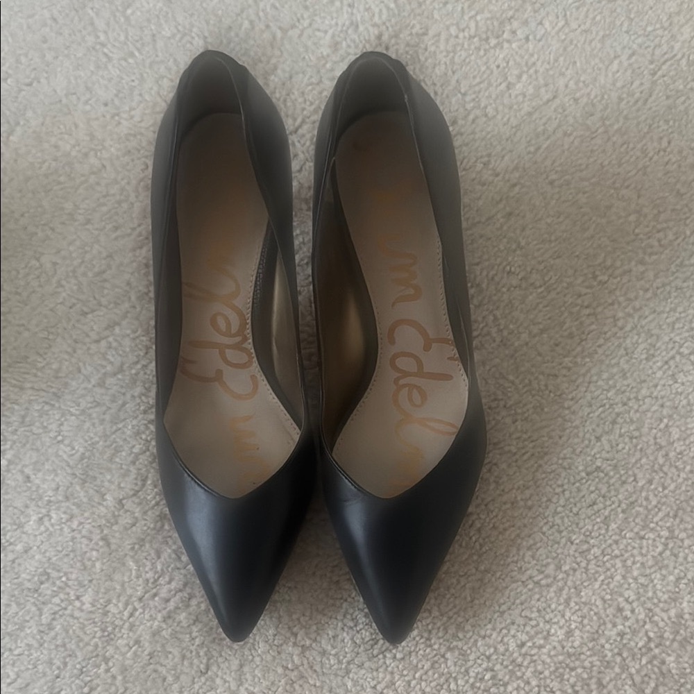 Sam Edelman Black Heels Classic Design